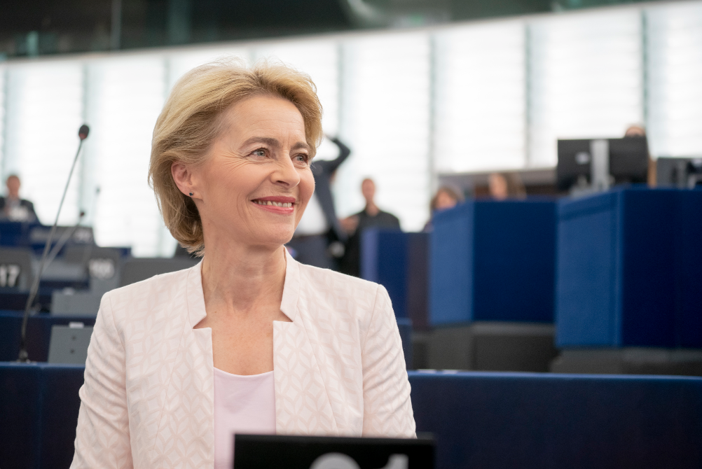 Utero in affitto legale: l’assurda battaglia di Ursula Von Der Leyen 1